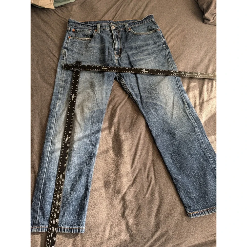 Levis 502 Regular Taper Mens Jeans Blue Medium Wash Denim 34x29 Distressed